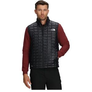 The North Face Men's Black Insulated Vest